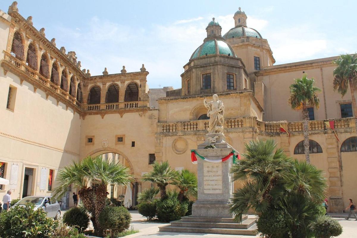 Casa Vacanza Zia Franca Mazara Del Vallo Mazara del Vallo Exterior foto